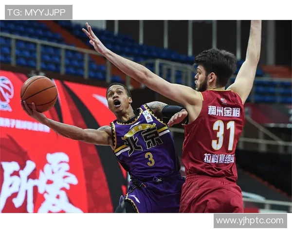 雄鹿与热火激战正酣在线直播尽在JRS平台精彩不容错过